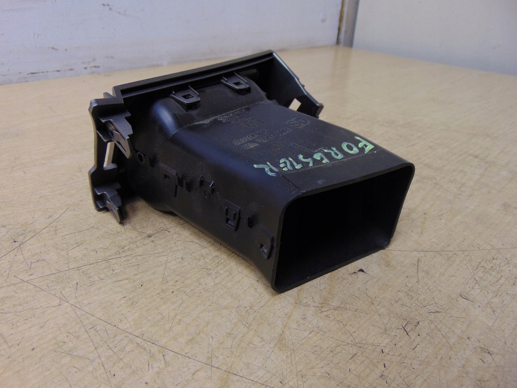 фото №11, Решётка обдув консоли subaru forester iii