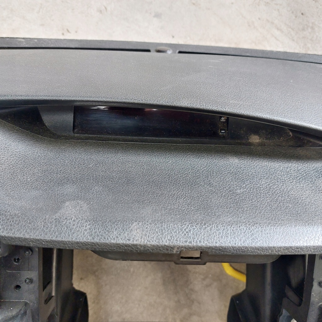 фото №5, Subaru impreza iii 3 панель приладів приладова + подушка безпеки пасажира