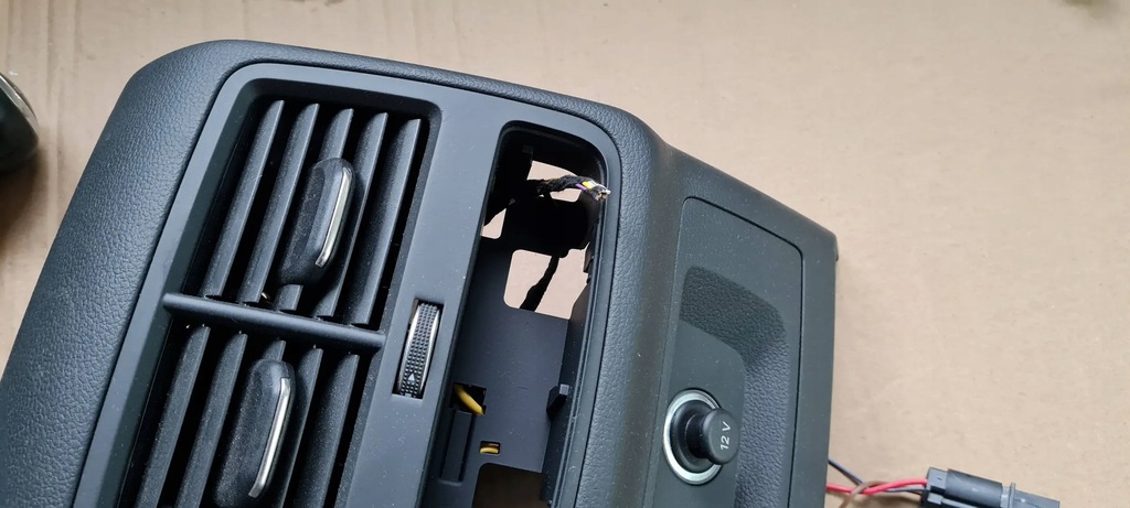 фото №14, A5 8w защита туннель решётка обдув задняя разъём 12v 8w0864376 a4 b9 8w