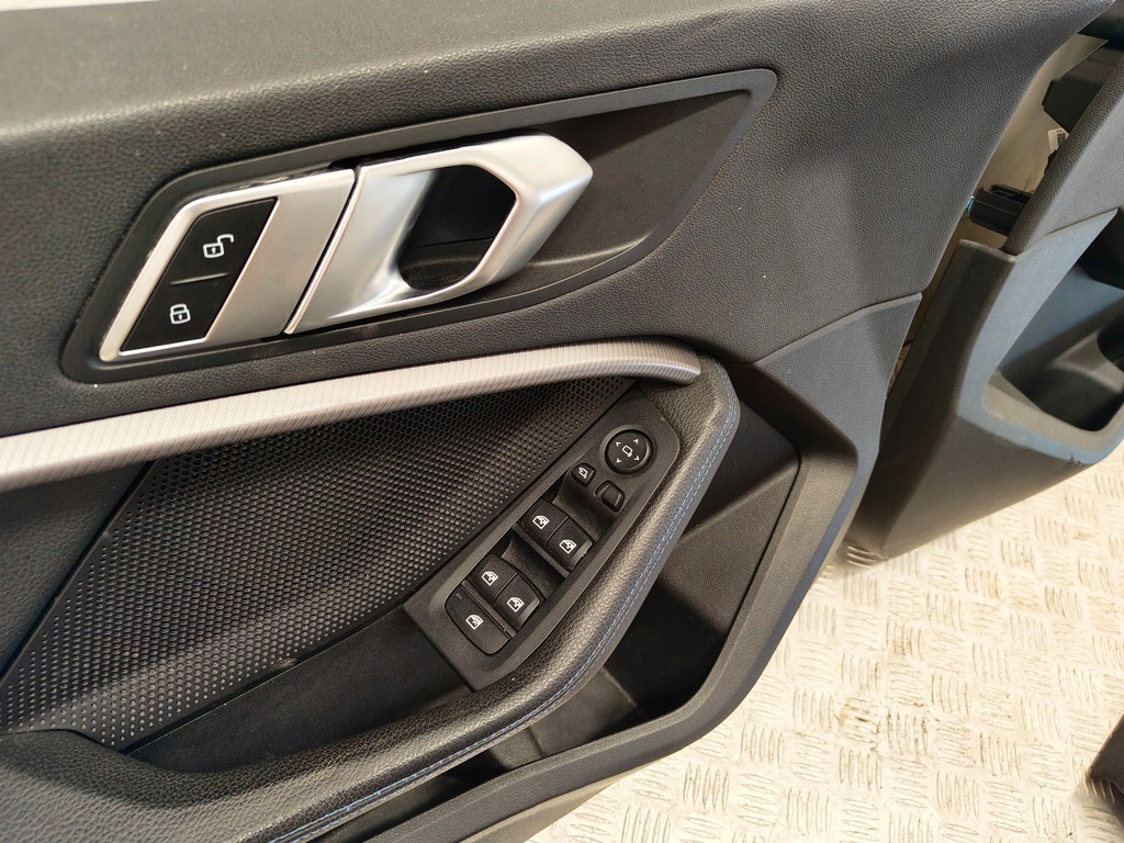 фото №10, Bmw f40 обивка сиденья заднее сиденье обшивки туннель m-pakiet