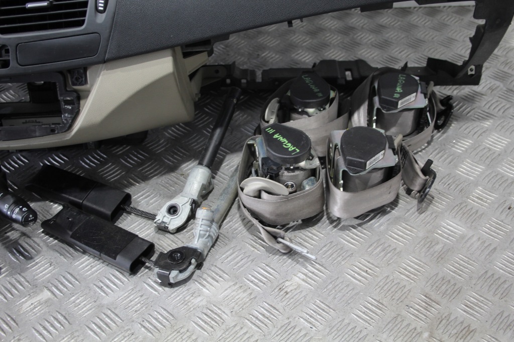 фото №6, Приборная панель консоль подушка безопасности подушки безопасности laguna iii 3