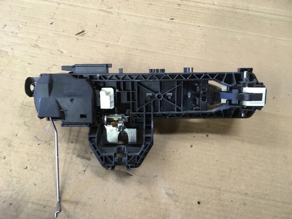 фото №8, Ручка правый левый перед mercedes cls c218