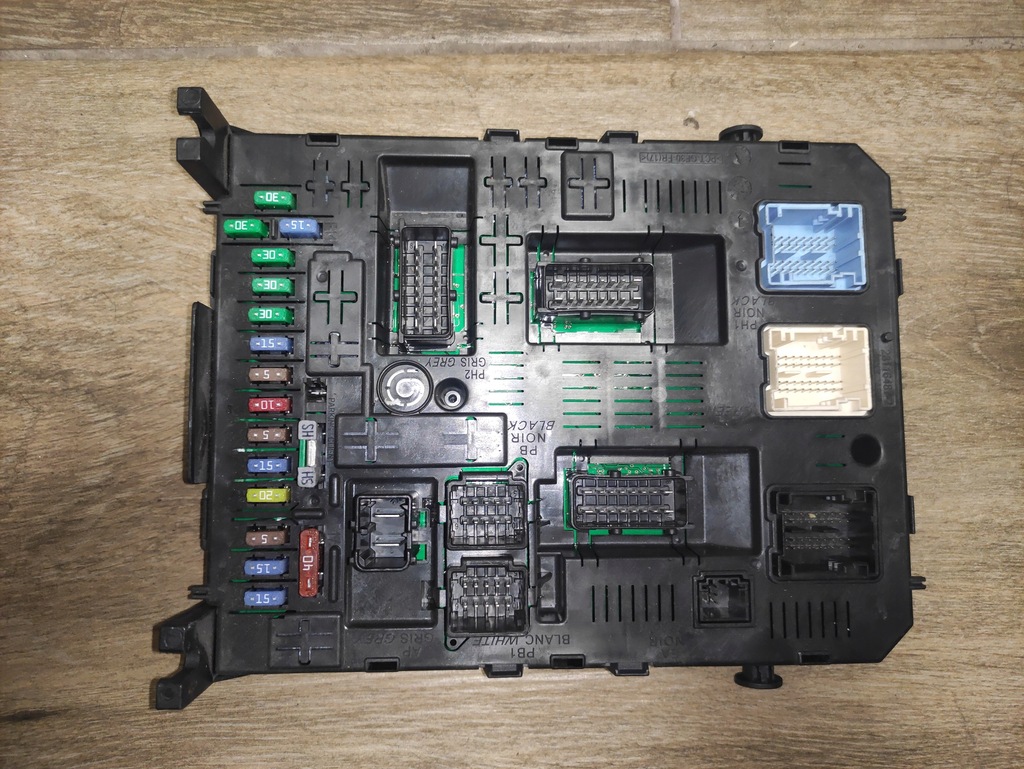 фото №1, Citroen c5 ii коробка модуль bsi 966405908001