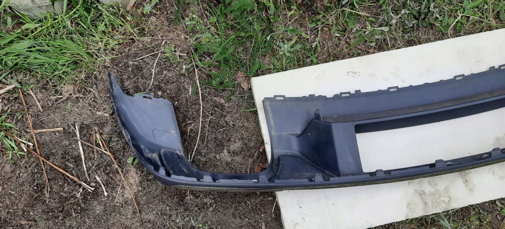 Диффузор накладка бампера задняя заднего задняя спойлер audi a3 8v 8v5807521ae Доставка