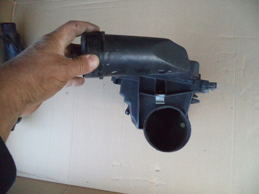 фото №4, Citroen peugeot 1,6thp корпус фильтра воздуха