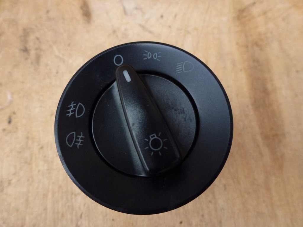 фото №1, Переключатель света skoda octavia i lift 3b0941531