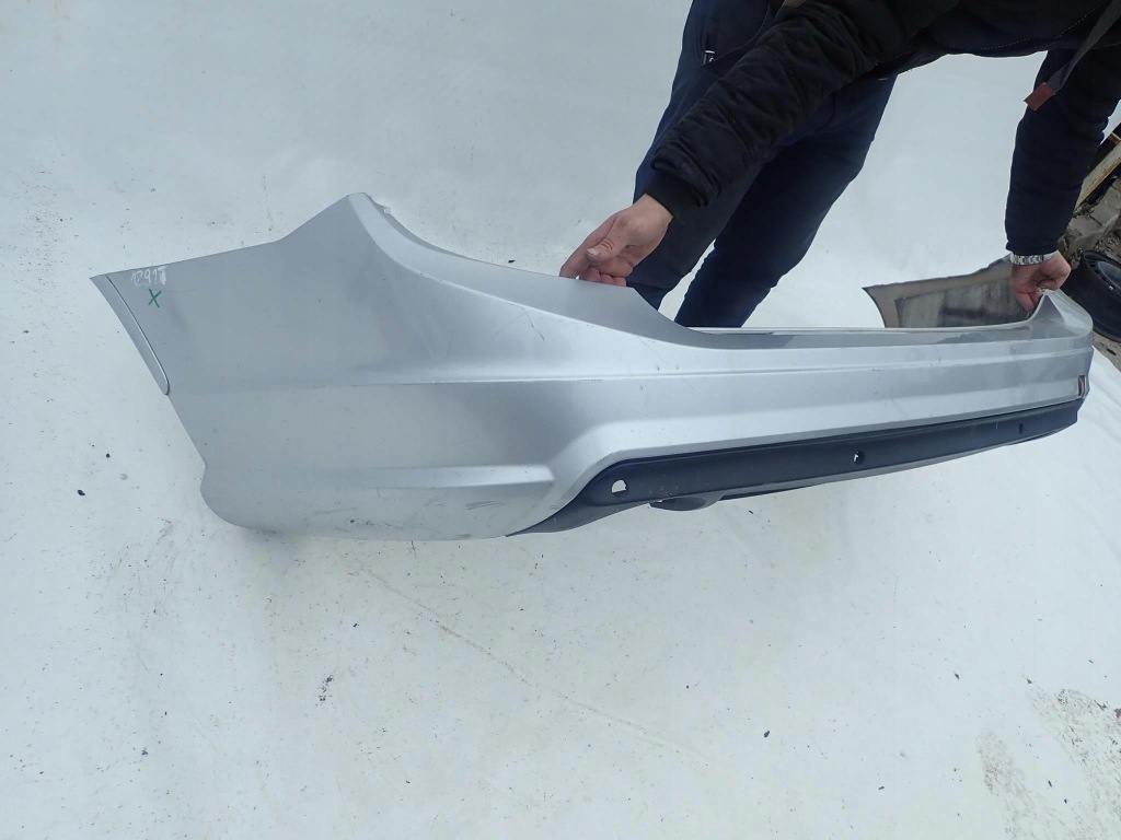 Mercedes c-kl w204 универсал amg 07-10 бампер задняя pdc Киев