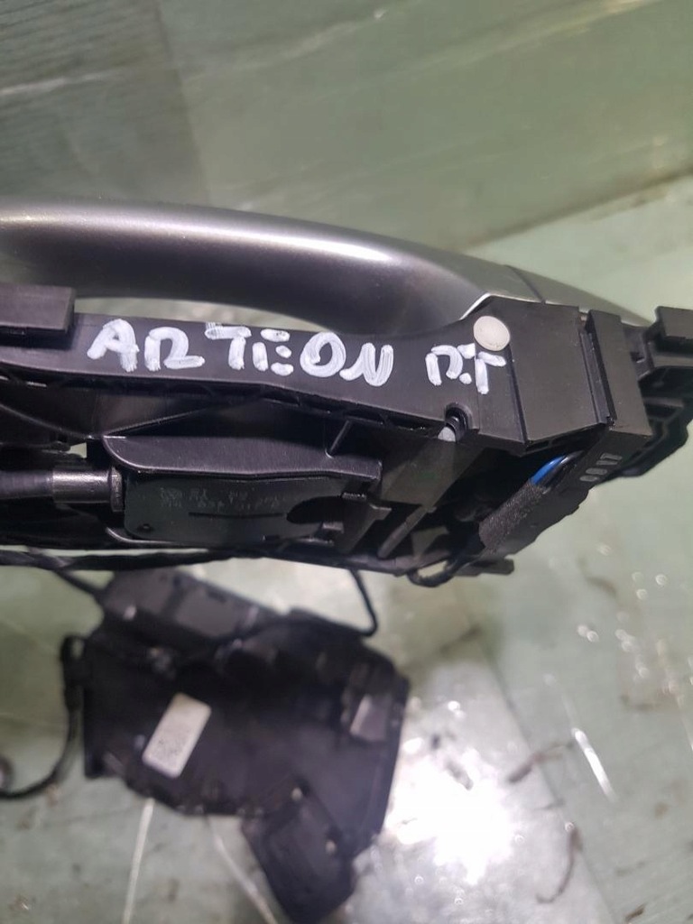 фото №6, Ручка замок двері правий задня vw arteon