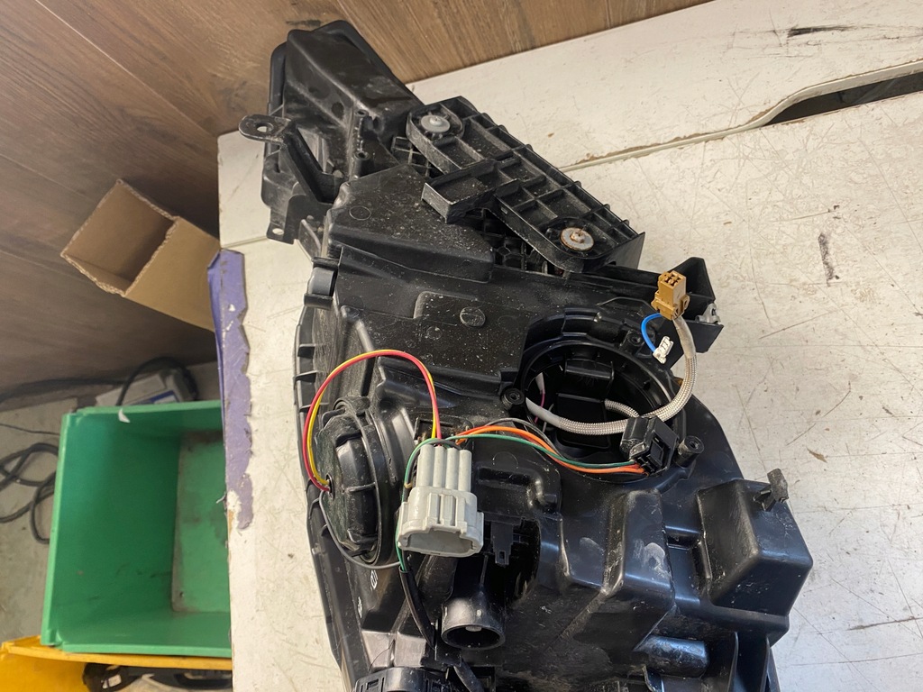 фото №10, Nissan leaf i лампа левый перед led eu