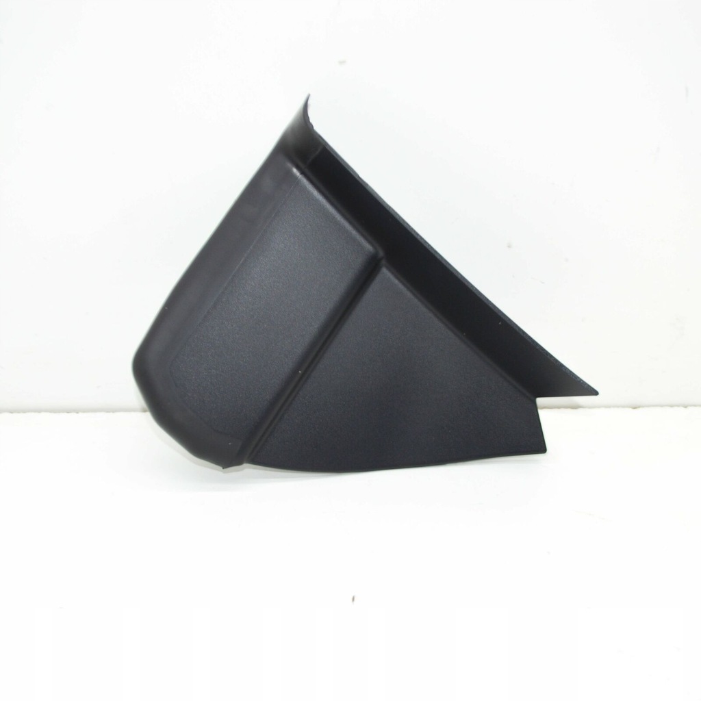 фото №1, Audi e-tron gt rear left задний фонарь trim 4j3945253 original