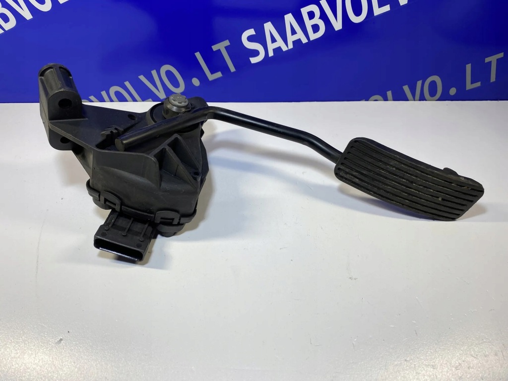 Купити Педаль газу saab 9-3 ys3f 93181881 10843442 2003