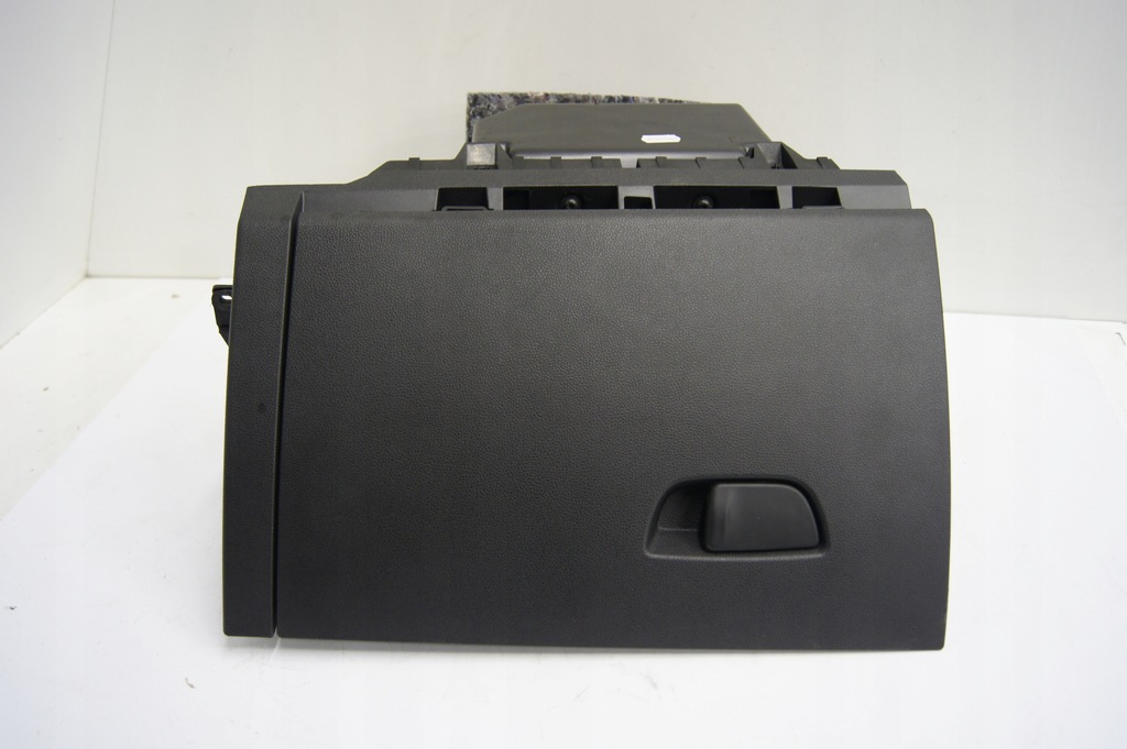 фото №1, Бардачок пасажира zoe ii lift