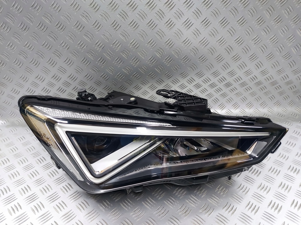 фото №1, Лампа права правий перед передня seat leon iv 4 21