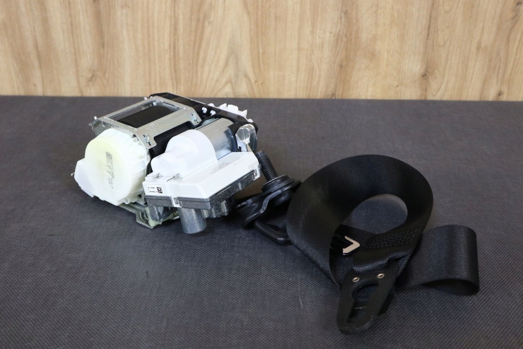 фото №1, Mercedes slk r172 pas безопасности натяжитель правый пассажира a1728603285