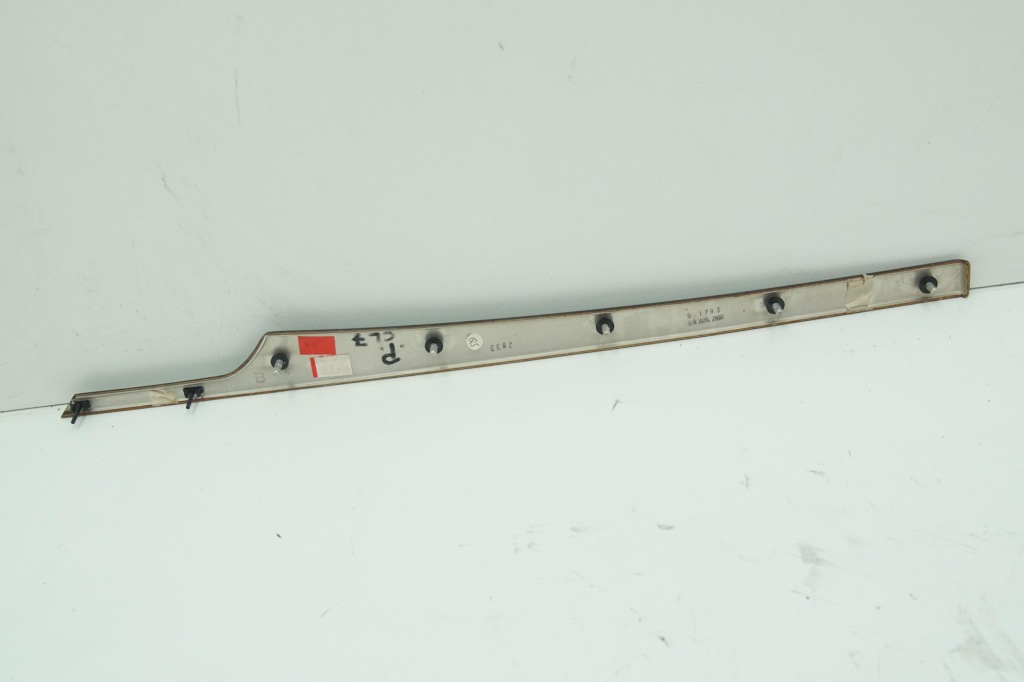 Молдинг декоративная  на дверь правое k731 mercedes cl w215 Оригинал