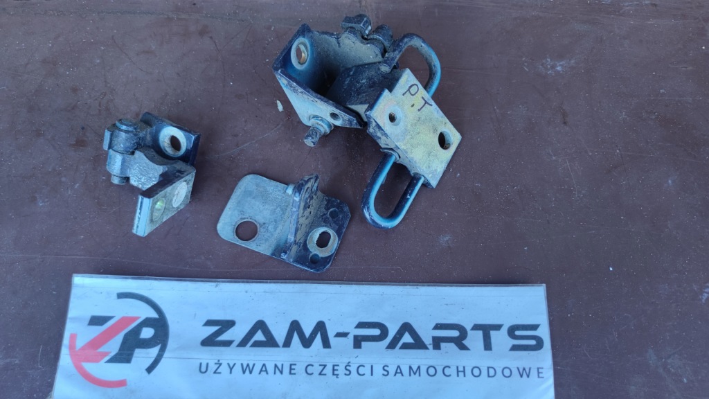 фото №1, Петлі двері правий задня seat toledo ii leon 1j4833412 golf iv