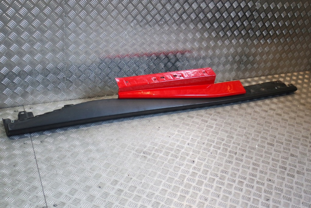 Купить Молдинг порог правая накладка порог ferrari portofino 888262 2