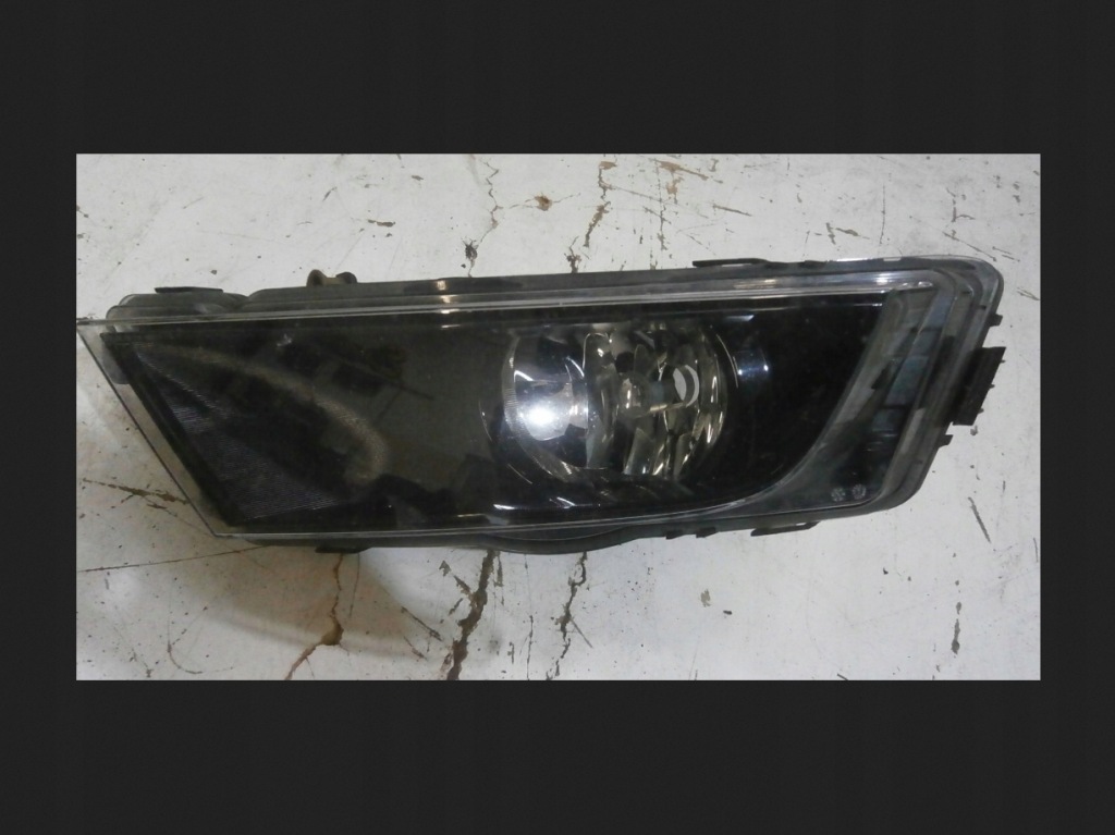 Купить Противотуманная фара левый skoda octavia iii 5e0