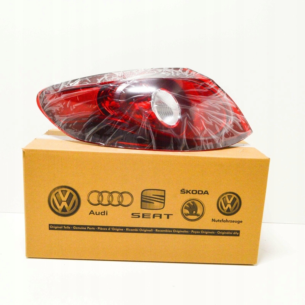 фото №9, Лампа задняя n/s наружная do vw passat cc coupe.