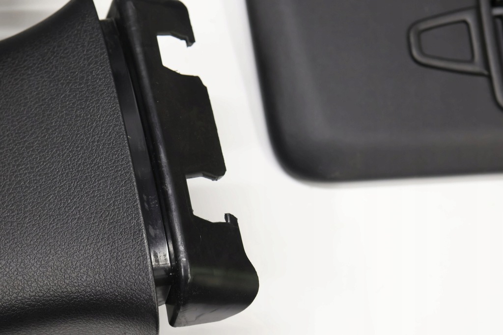 фото №8, Mercedes b w247 потолок a2476900600