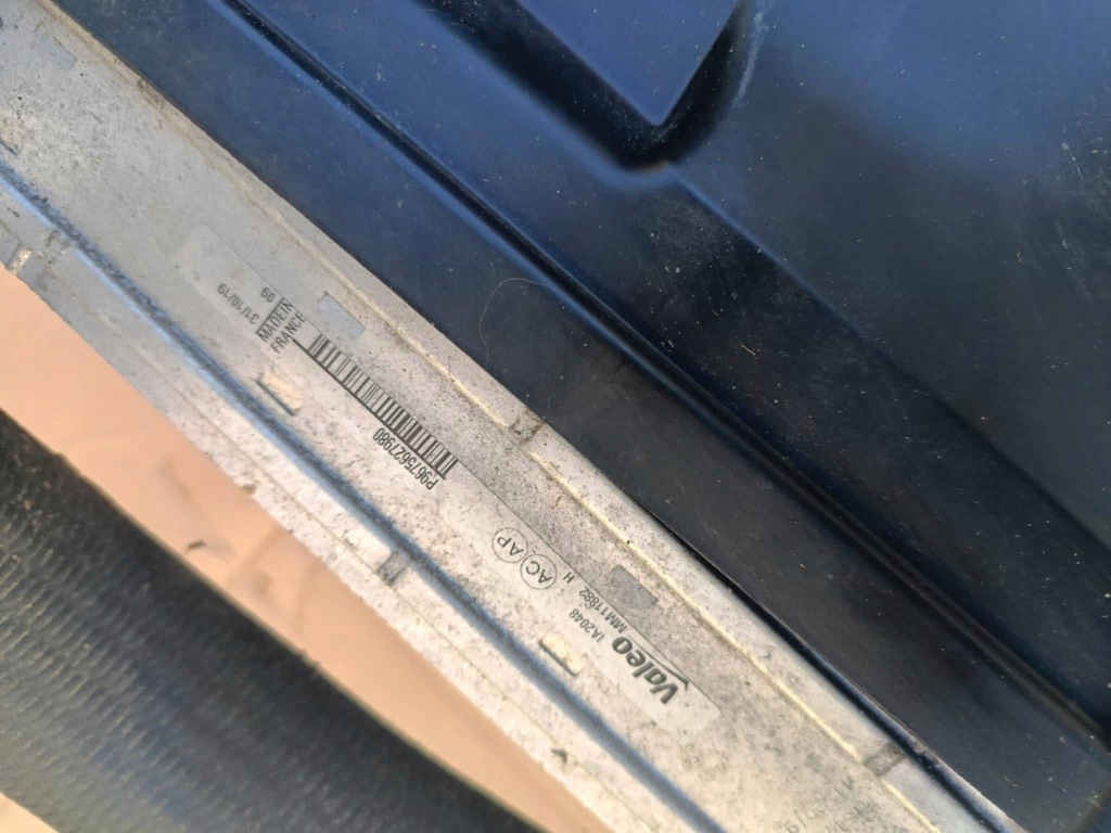 Интеркулер пабтрубок  шланг воздуха kierowcica peugeot 508 2 1,5 blue hdi Цена