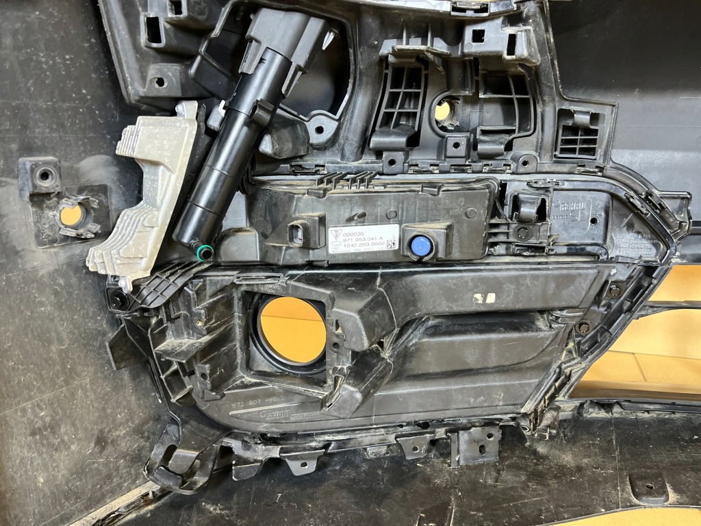 Бампер передний porsche panamera 971 gts / sport design 6xpdc sprysk 17-24r Оригинал