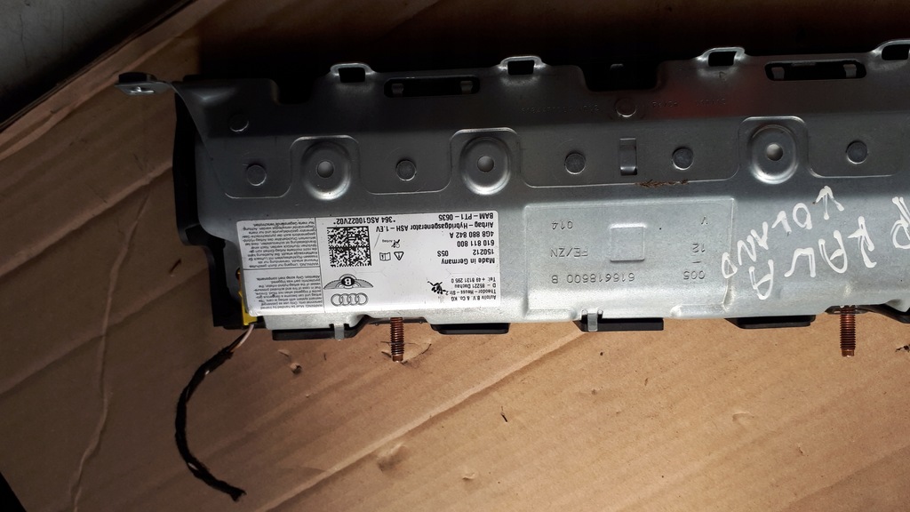 фото №6, A7 4g подушка колінна права 4g8880842a a6 c7