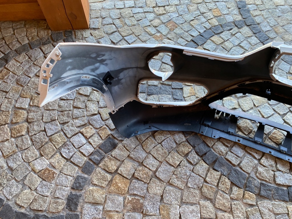 Bmw x1 f48 бампер накладка решётка перед 7354815 оригинал Доставка