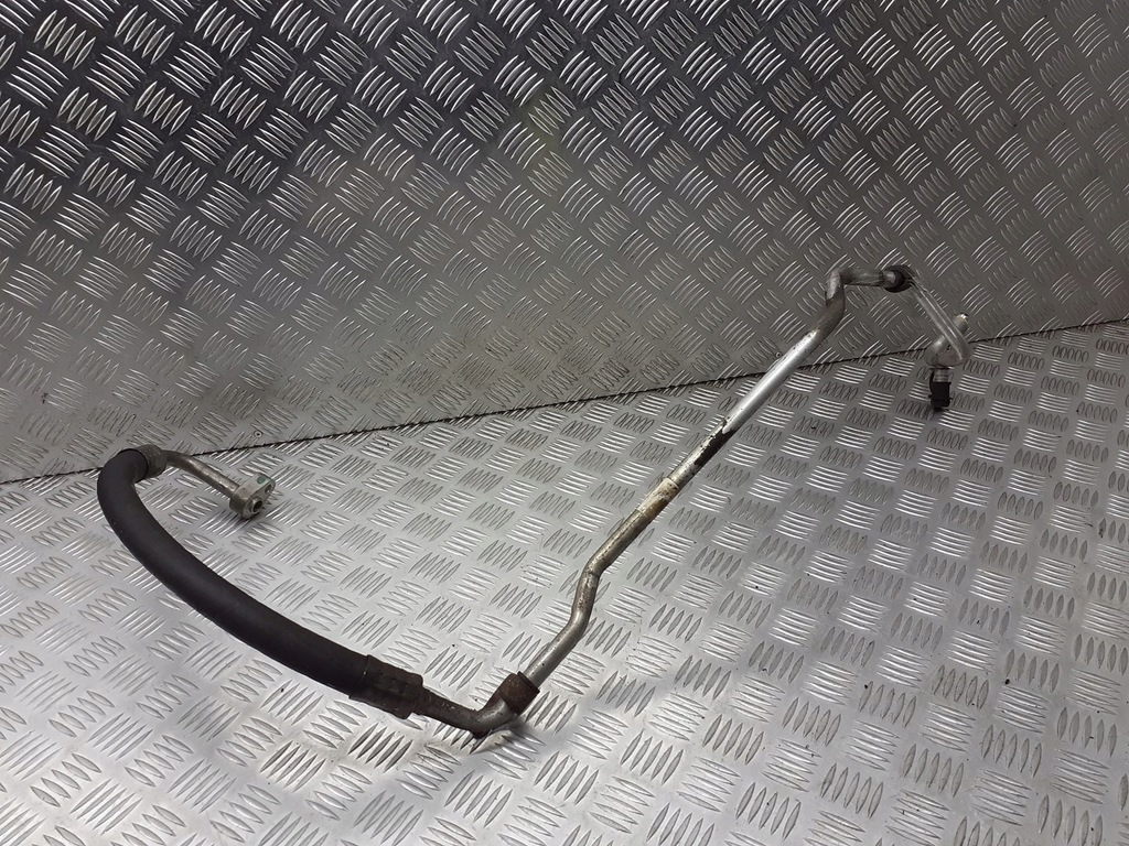 фото №1, Шланг кондиционера volvo v40 2.0 t