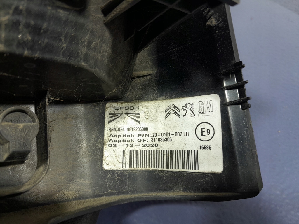 фото №8, Toyota proace city 19- лампа задня задня ліва eu 9819235880