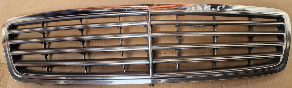 фото №1, Решётка радиатора решётка радиатора mercedes c w203 a2038800183