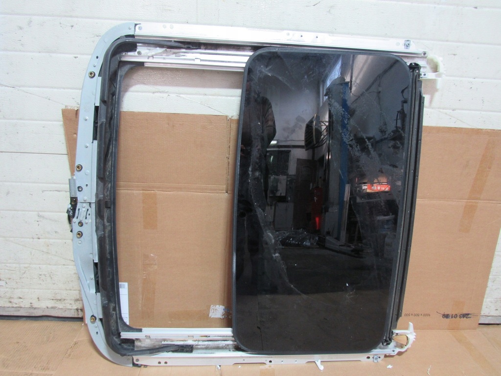 фото №1, Bmw m5 e60 дах люк