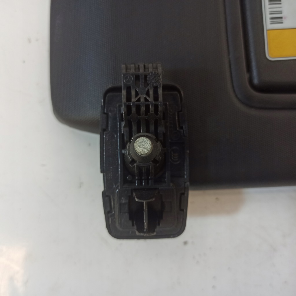 Mercedes-benz a w177 a35 правий захист сонцезахисна a0078173620 Ціна