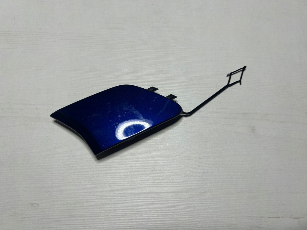 фото №1, Audi a1 ii gb citycarver 2018- заглушка фаркоп перед 82a оригинал