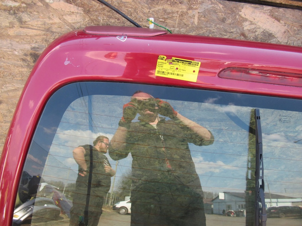 фото №6, Крышка багажника задняя peugeot partner i