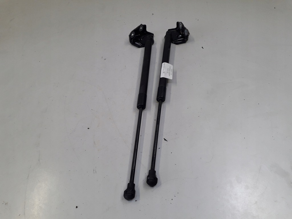 фото №2, Renault clio iv амортизаторы амортизатор крышки задняя