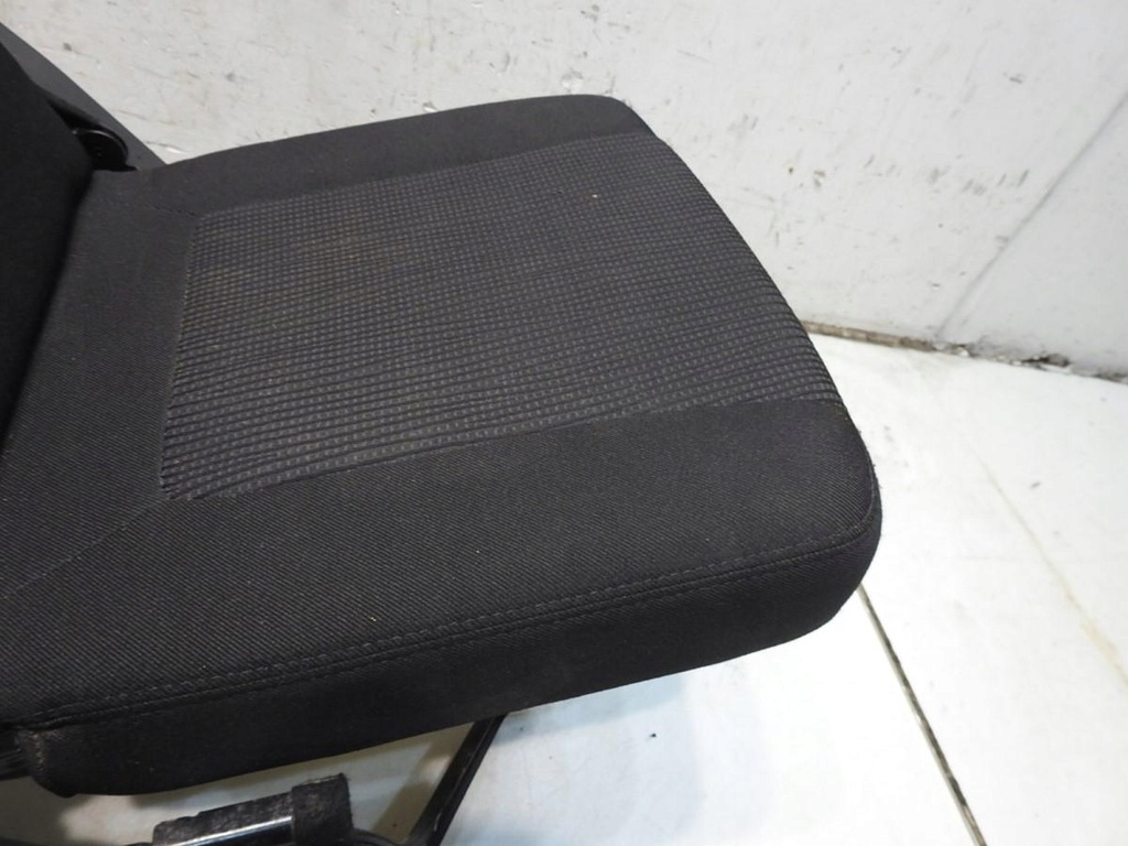 фото №3, Сиденье левый задняя iii ряд peugeot 5008 i .