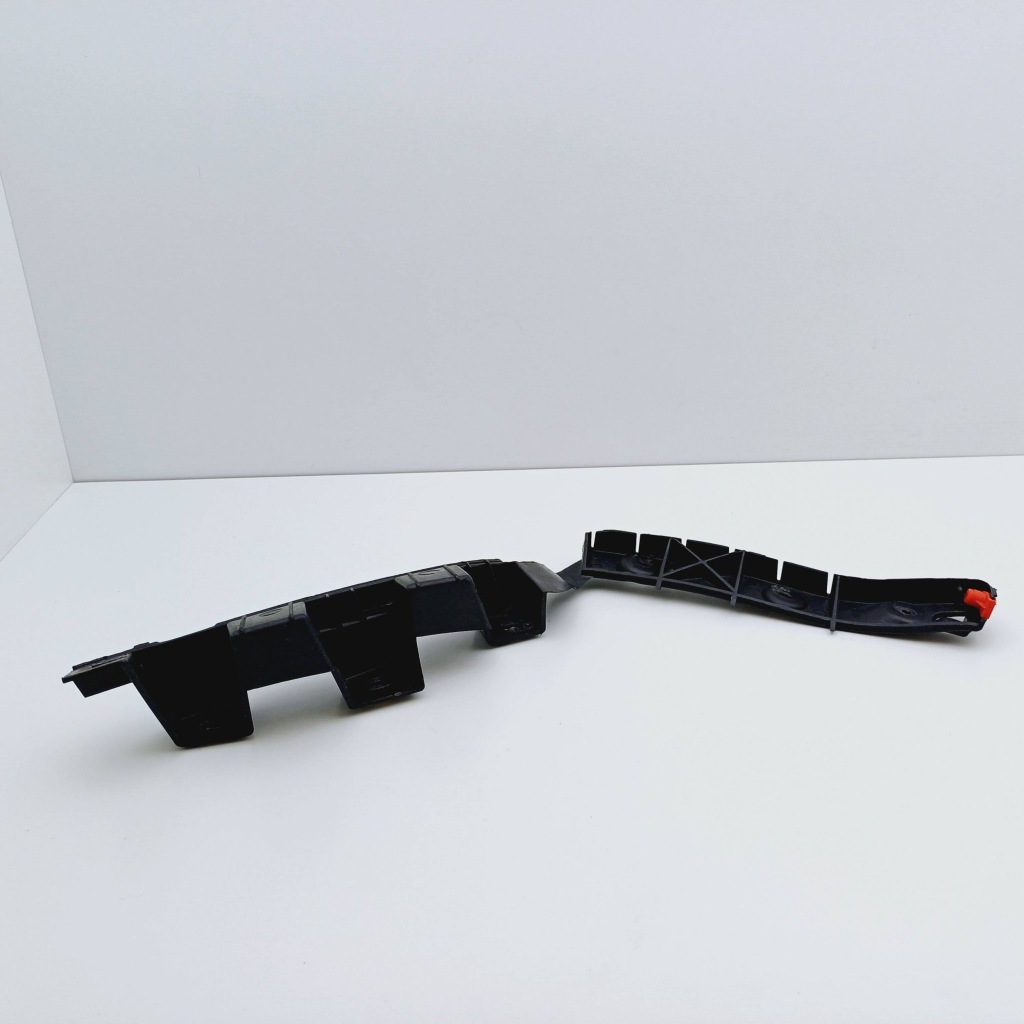 Направляющая кронштейн бампера правый задний  opel corsa d 3d 13179904 nr808 с Разборки