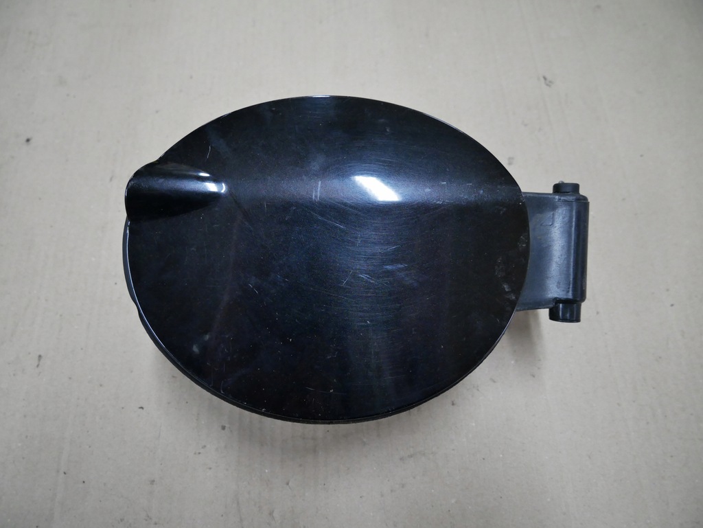 фото №1, Bmw e81 кришка механізм заливної пального 475 blacksapphire 7069449