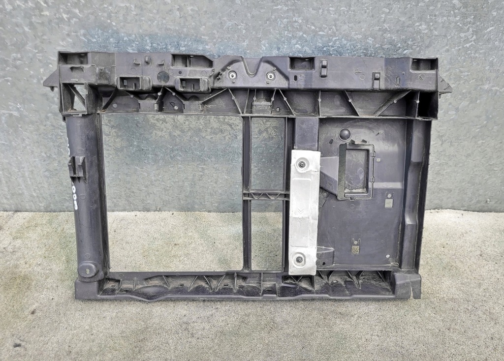 фото №6, Pas передний усилитель peugeot 207 208 2008 / citroen c3 ds3 2009-19