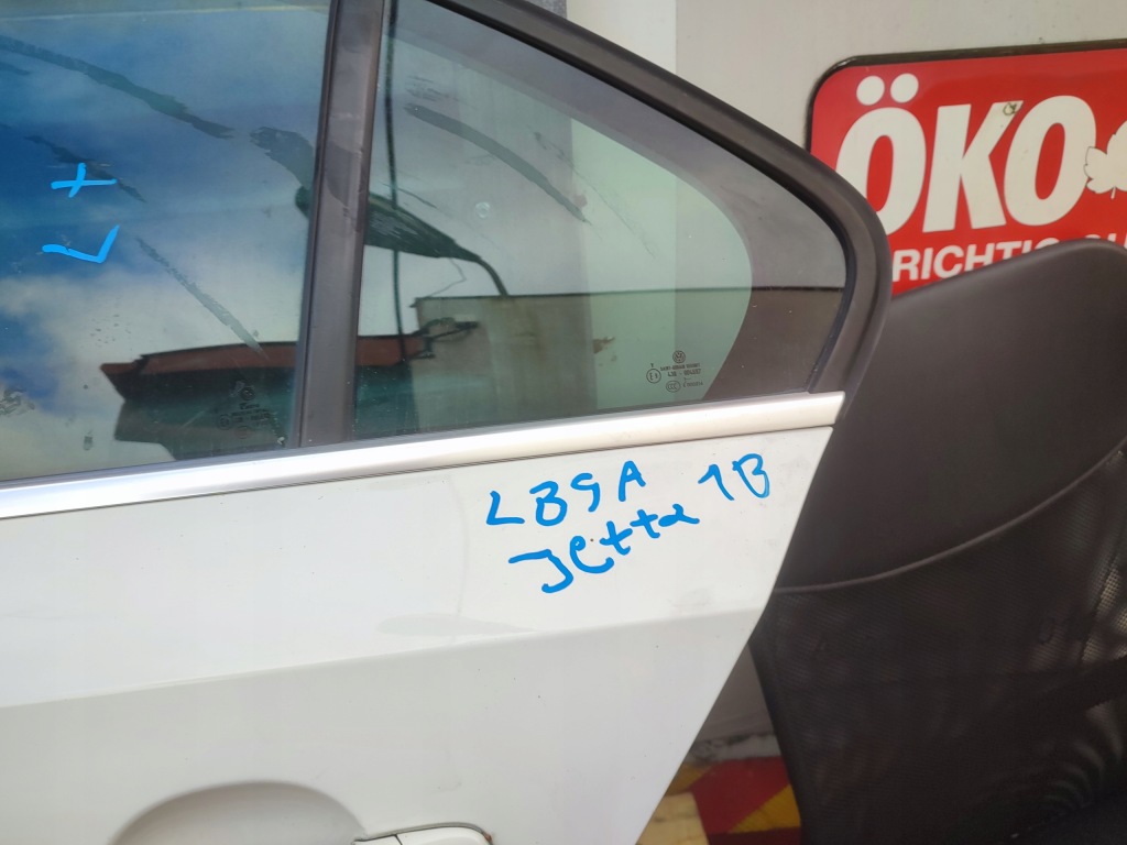 Двері лівий задній ліва задні volkswagen jetta vi lb9a Київ