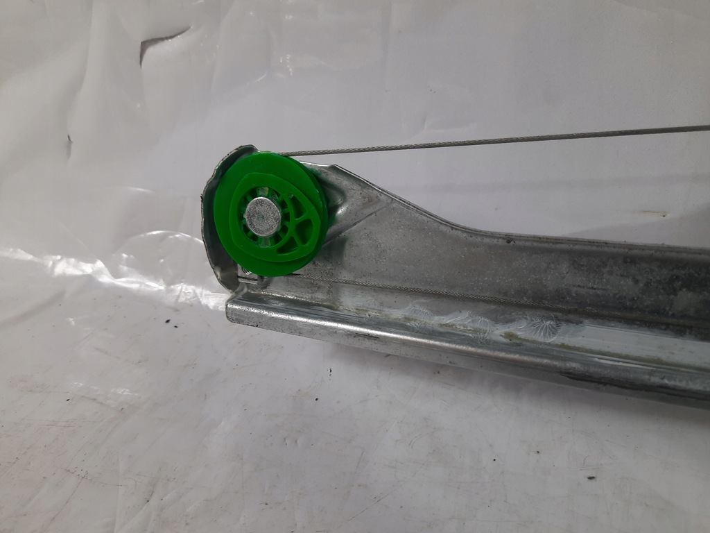 фото №8, Gmc acadia 12-16 механізм підйомник скло правий задня 970446106 usa