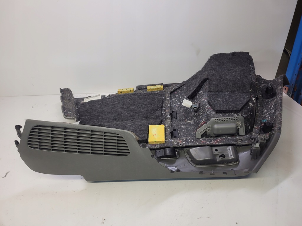 фото №5, Обшивка багажника правый audi q5 8r 8r0863880d серая