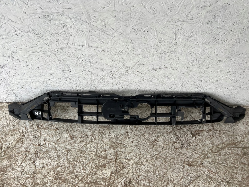 фото №1, Підсилювач решітка кронштейн audi a7 4k8 18-