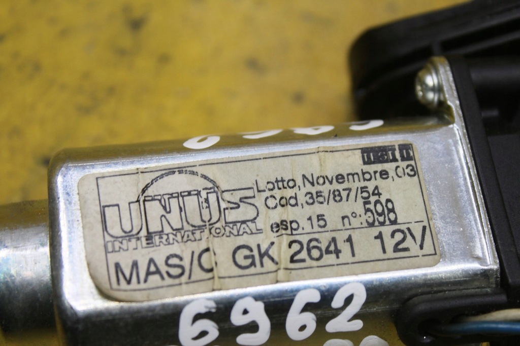 фото №5, Моторчик сидіння правий перед a8 d3 83226725000