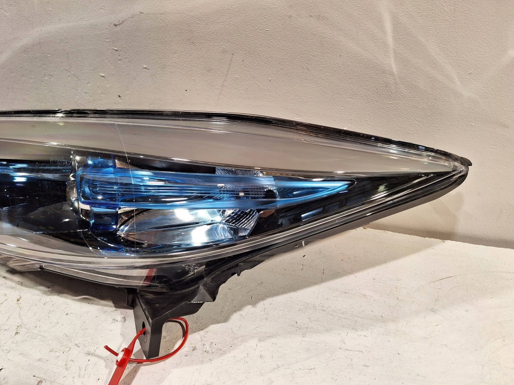 Лампа перед ліва 260605036r renault zoe 12- Оригінал