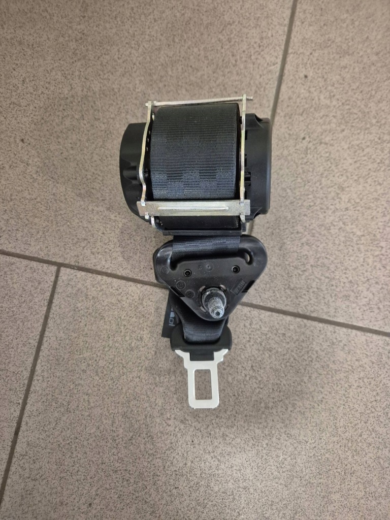 фото №1, Dacia duster ii 17-21 pas безопасности задняя середина 888500116r