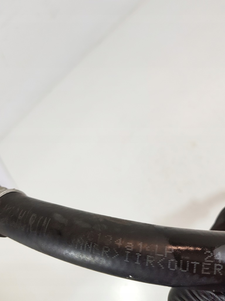 фото №6, Шланг кондиционера 2.0 d4d toyota avensis auris verso