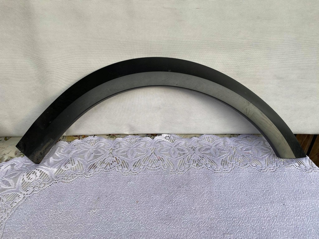 фото №1, Volvo v90 cc молдинг накладка крыло правый перед