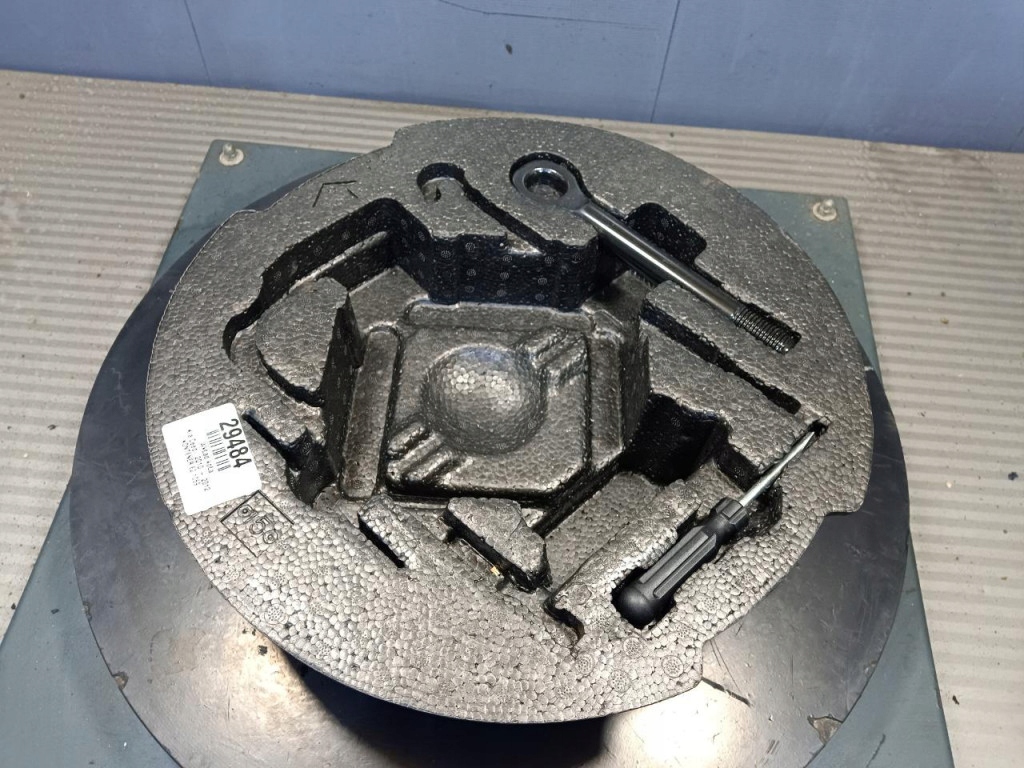 Купить Kia ceed 1 рестайлинг  hb вкладыш колеса пенопласт